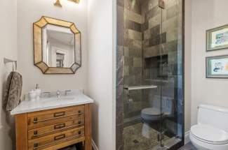 Guest bath #1