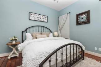 Guest bedroom 1