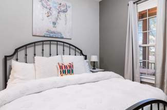 Guest bedroom 2