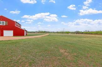 Barn / Garage / Workshop / Implement Building