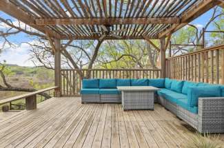 Sitting area overlooking Live Oak Creek