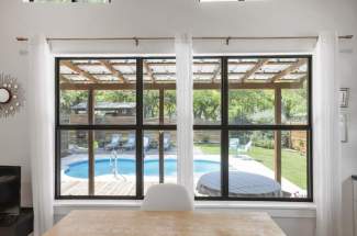 41-Guest-House-window