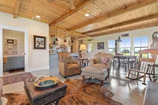 Living/dining/kitchen