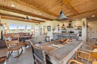 Dining/living/kitchen