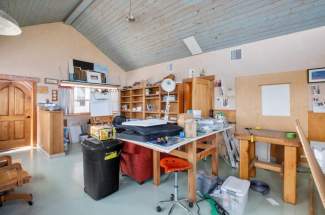 Guest House / Hobby Space