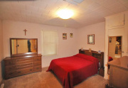 605 sunset Street bed 1