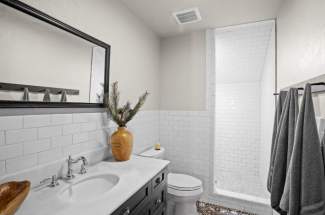Upstairs bathroom