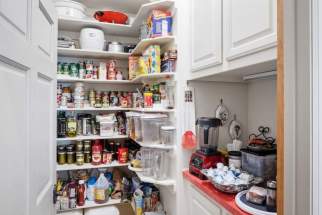 39.3-Kitchen-Pantry