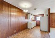 1 bedroom unit: Dining/kitchen