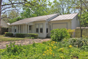 205 West Creek St Fredericksburg TX home for sale near Main St