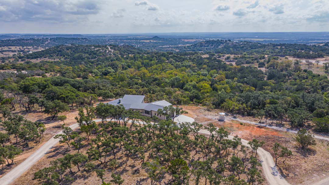 160 E Gran Vista Dr Fredericksburg TX For Sale 160 E Gran Vista Dr Fredericksburg TX For Sale