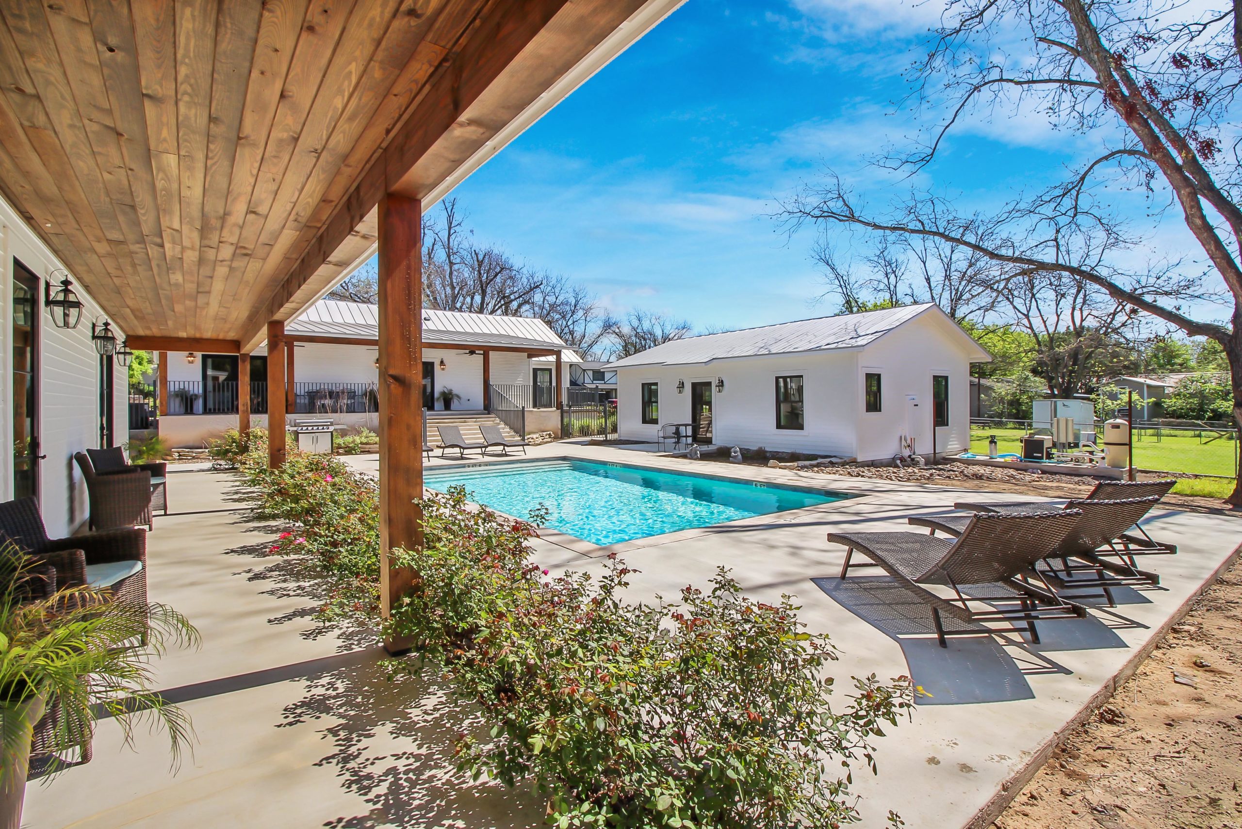 205 Schubert Fredericksburg B&B complex for sale & Short term rental property for sale Fredericksburg TX