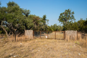 117 Flores Creek Road Fredericksburg TX location Map