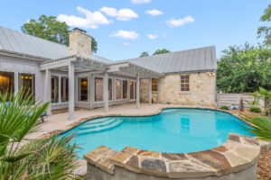 407 E Orchard Fredericksburg TX Photo Gallery