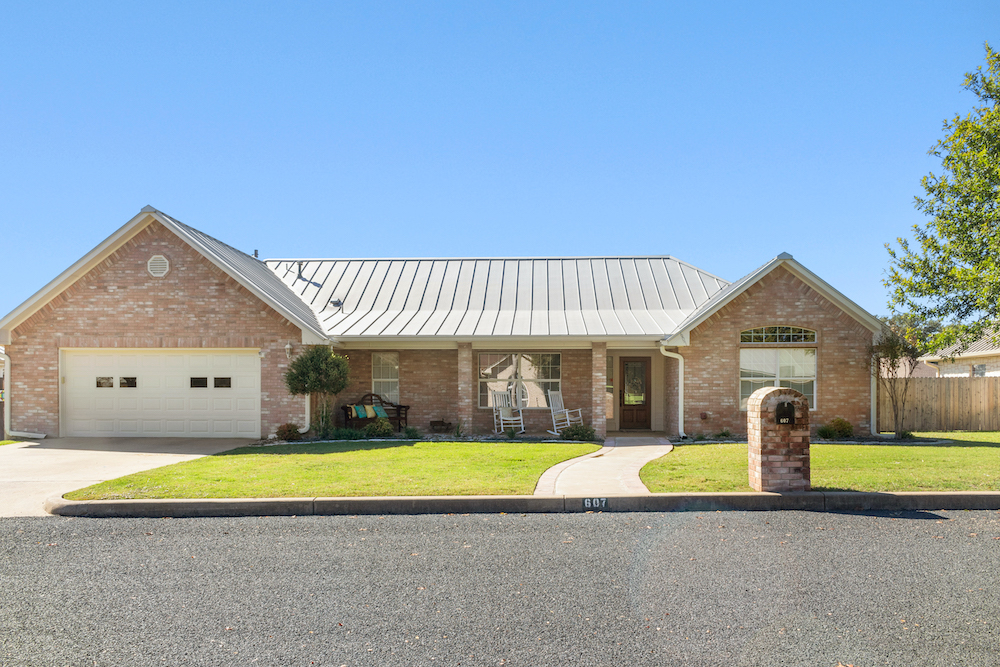 607 Tanya St Fredericksburg TX Home for Sale