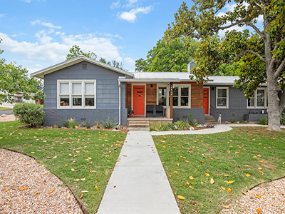 212 N Cherry St, Fredericksburg TX